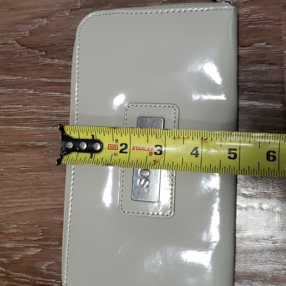 SOTHYS Paris Wristlet Wallet Lightweight Contemporary French Luxury Neutral - Picture 3 of 9